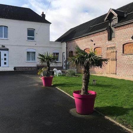 Le Grand Gite De Commonwealth Hebuterne Exterior photo